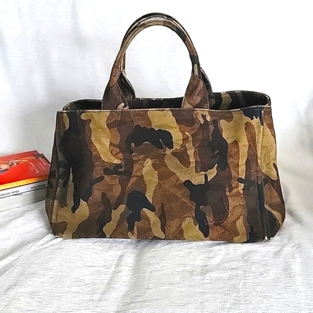 Auth💞Prada Camouflage Canapa Tote Camo Bag